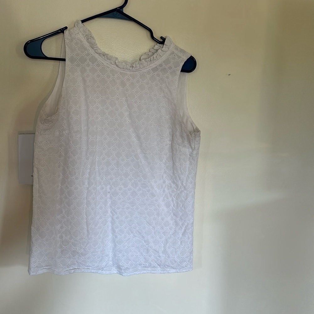 White loft tank top